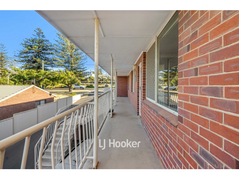 2/8 Wellington Street, Bunbury WA 6230