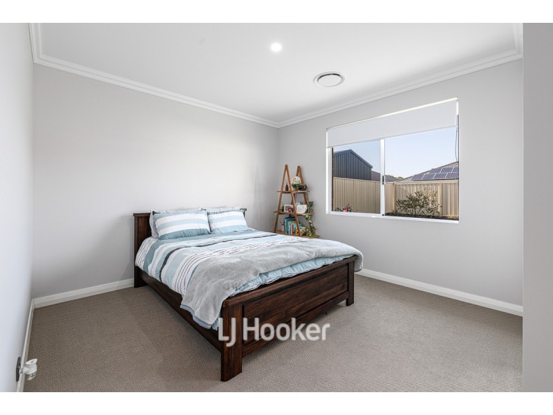 49 Edenhope Road, Australind WA 6233