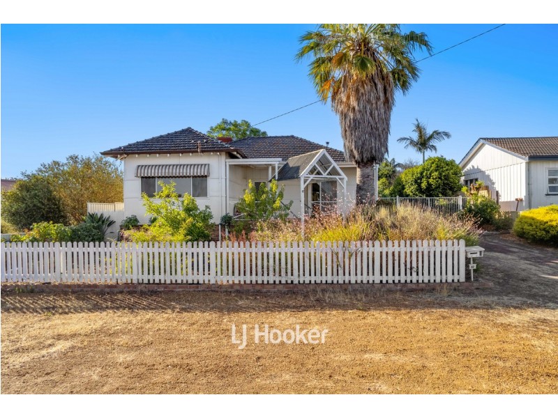 57 Swanstone Street, Collie WA 6225