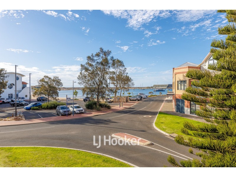 18/7 Jetty Road, Bunbury WA 6230