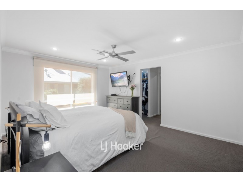 7 Shier Rise, Burekup WA 6227