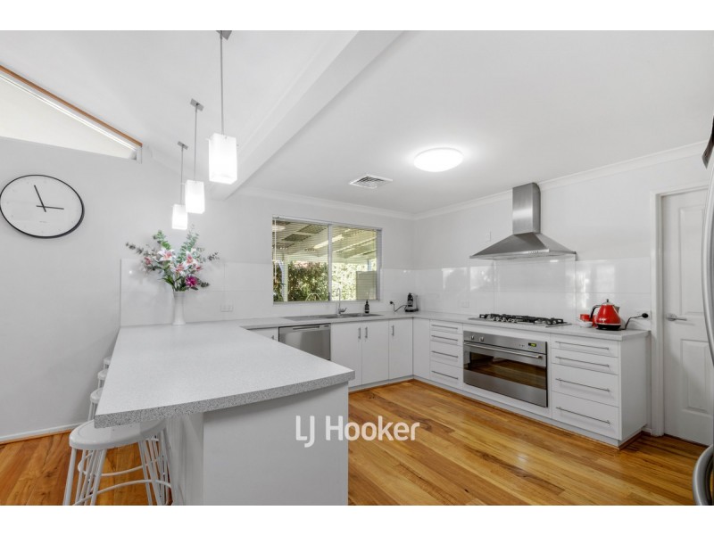 7 Shier Rise, Burekup WA 6227