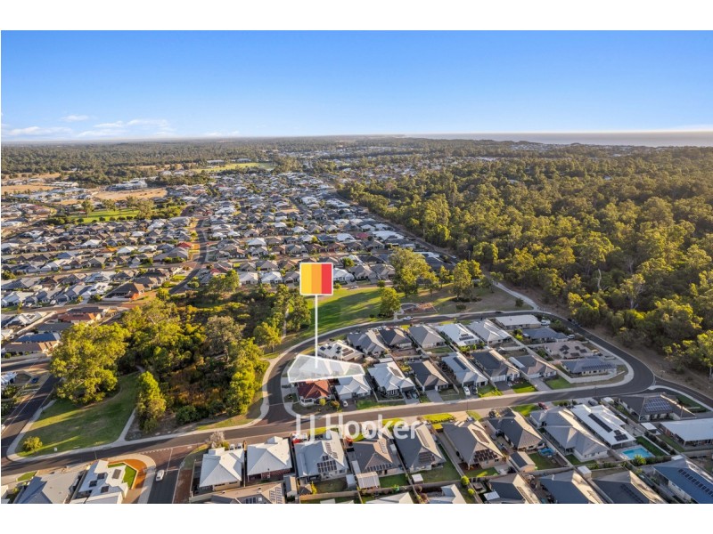 61 Wuraming Bend, Dalyellup WA 6230