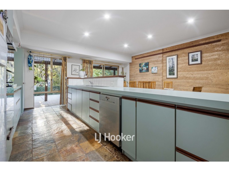 17 Grosmont Glade, Leschenault WA 6233