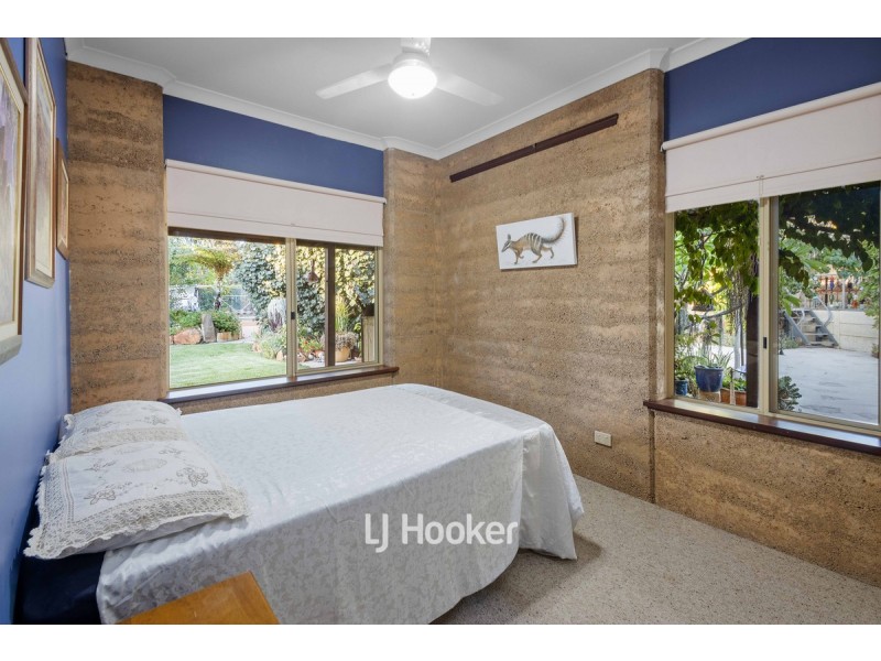 17 Grosmont Glade, Leschenault WA 6233