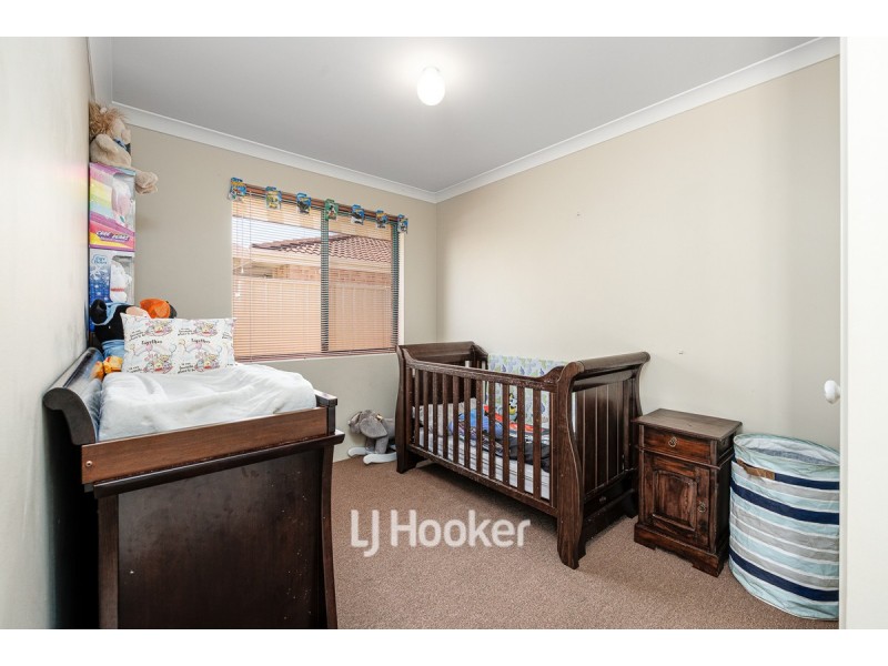 28 Glenhuon Boulevard, Eaton WA 6232