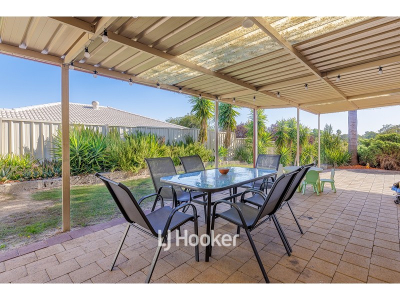 28 Glenhuon Boulevard, Eaton WA 6232