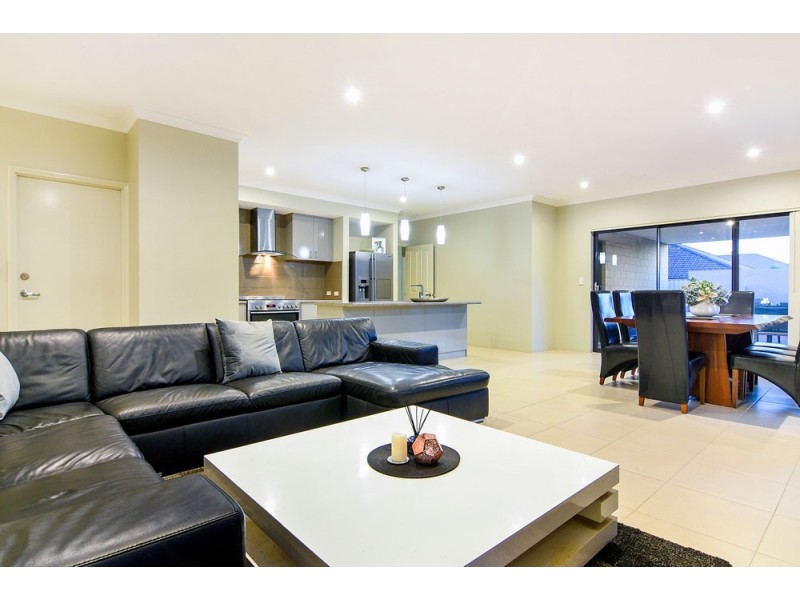 11 Electra Lane, Australind WA 6233
