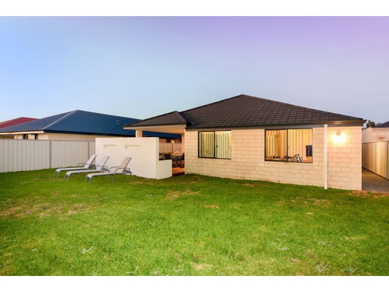 11 Electra Lane, Australind WA 6233
