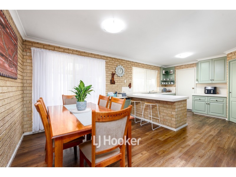 17 Foster Street, Eaton WA 6232