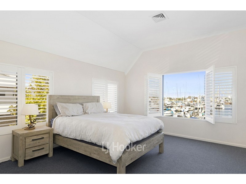 3/19-27 Spinnaker Boulevard, Geographe WA 6280