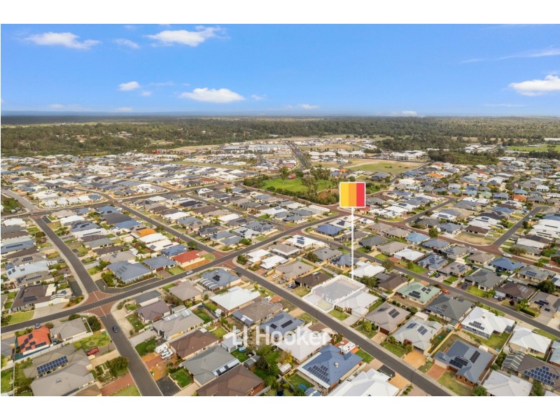 32 Claymore Loop, Dalyellup WA 6230