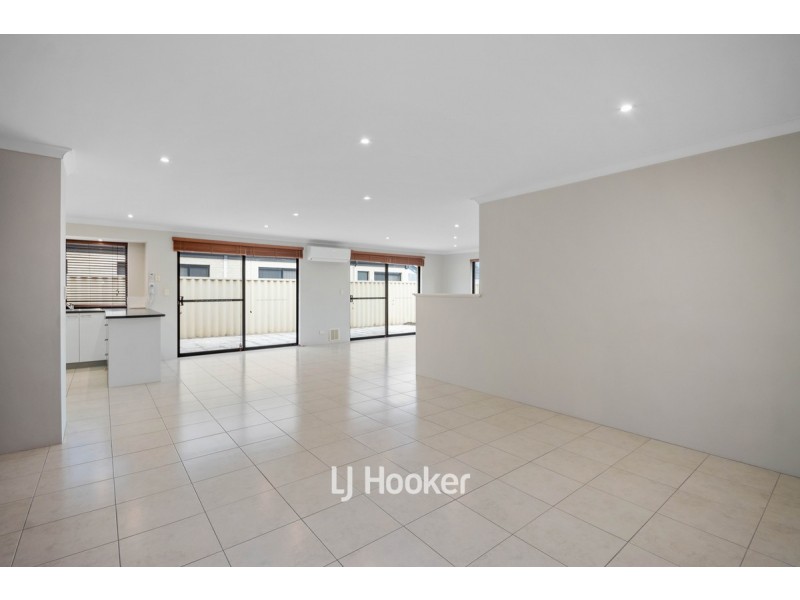 32 Claymore Loop, Dalyellup WA 6230