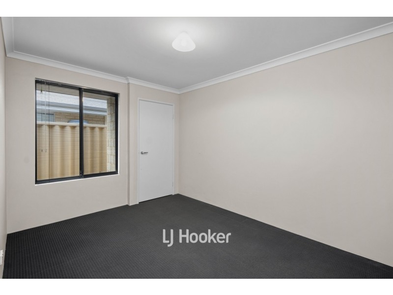 32 Claymore Loop, Dalyellup WA 6230