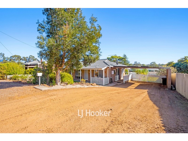 23 Bevan Way, Collie WA 6225