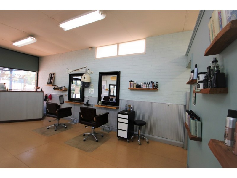 98 Clifton Road, Brunswick WA 6224