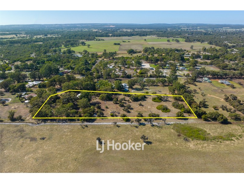 31 Christmas Tree Court, North Boyanup WA 6237