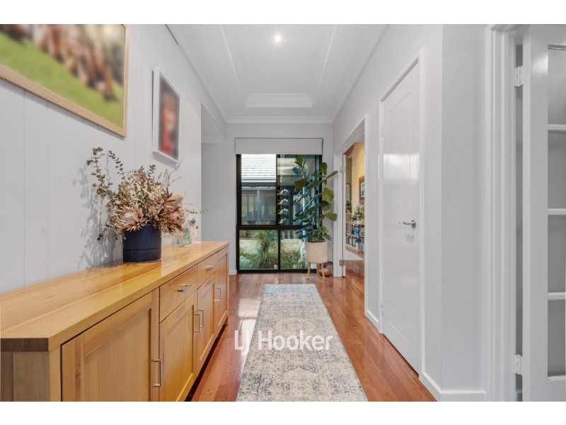 7 Koorden Street, Dalyellup WA 6230