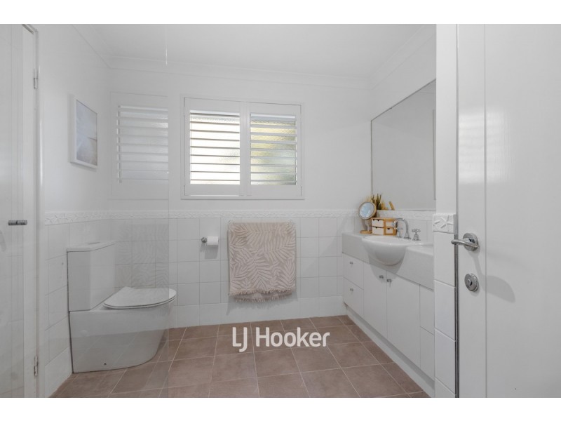 7 Koorden Street, Dalyellup WA 6230