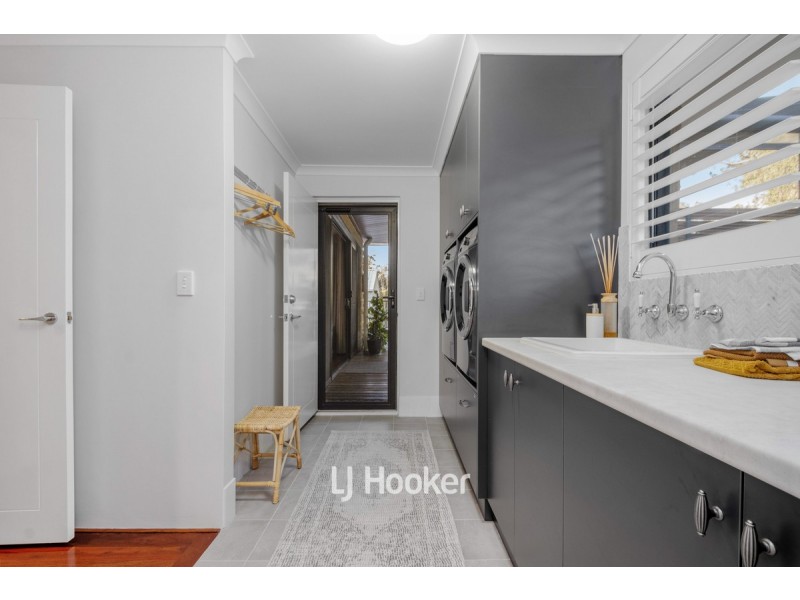 7 Koorden Street, Dalyellup WA 6230