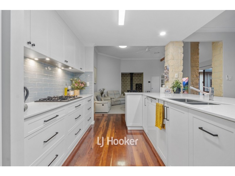 7 Koorden Street, Dalyellup WA 6230