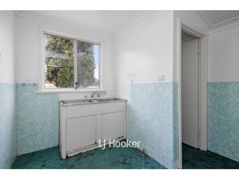 13 Davis Street, Collie WA 6225