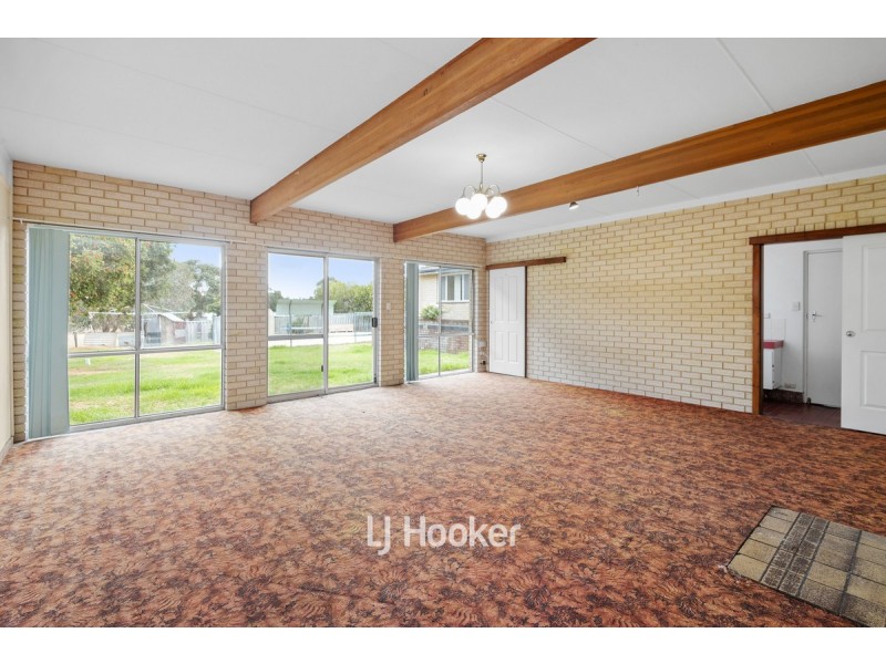 13 Davis Street, Collie WA 6225