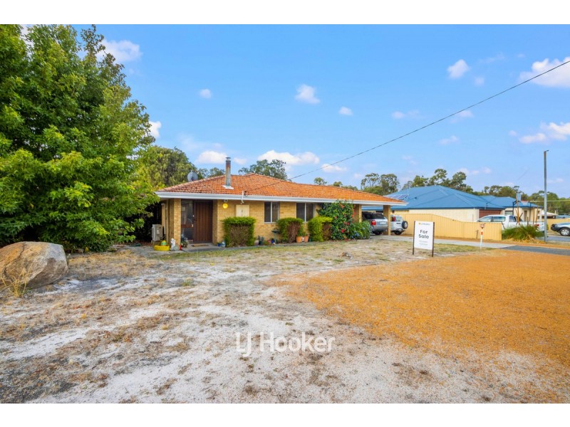 5 Bolton Way, Collie WA 6225