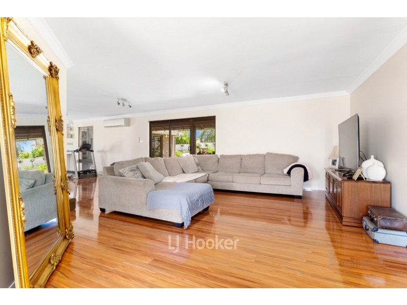 61 Bucktin Street, Collie WA 6225