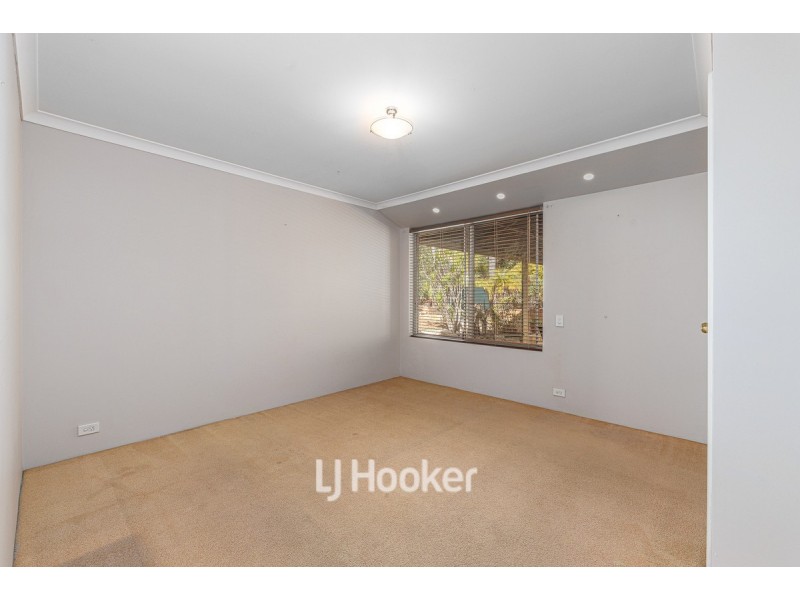 8 Midwater Court, Leschenault WA 6233