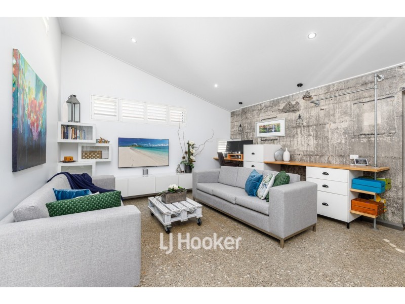 18 Sampson Road, Bunbury WA 6230