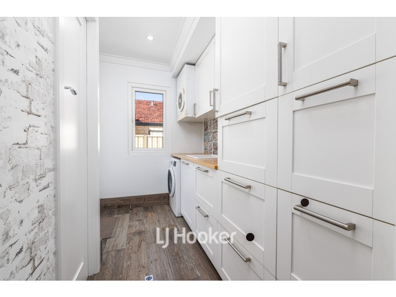 18 Sampson Road, Bunbury WA 6230