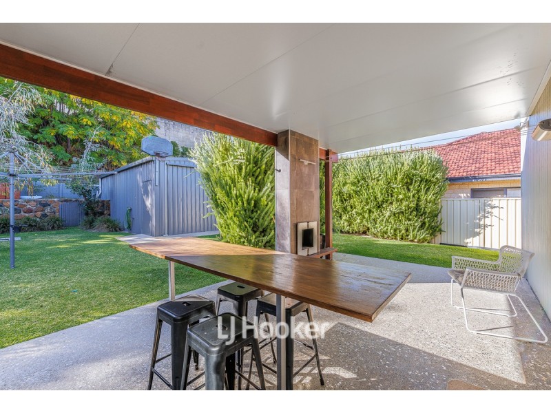 18 Sampson Road, Bunbury WA 6230