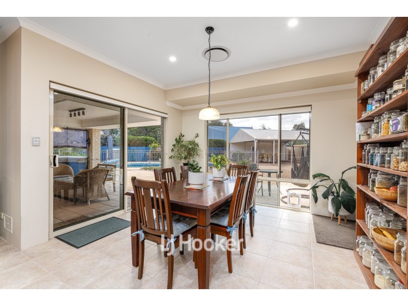 6 Warut Way, Dalyellup WA 6230