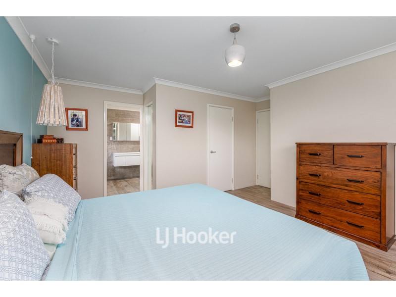 6 Warut Way, Dalyellup WA 6230