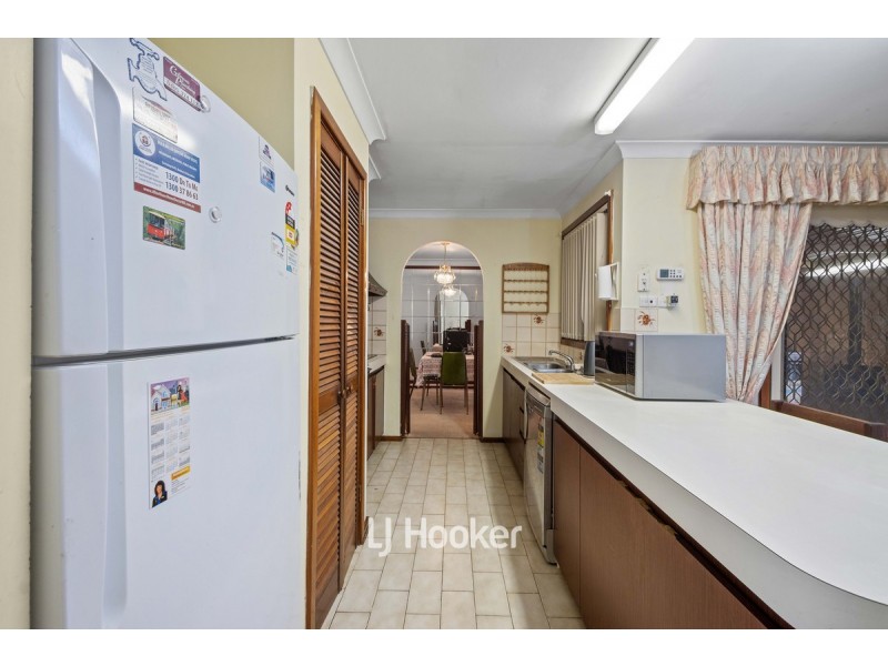 14 Elvey Place, Usher WA 6230