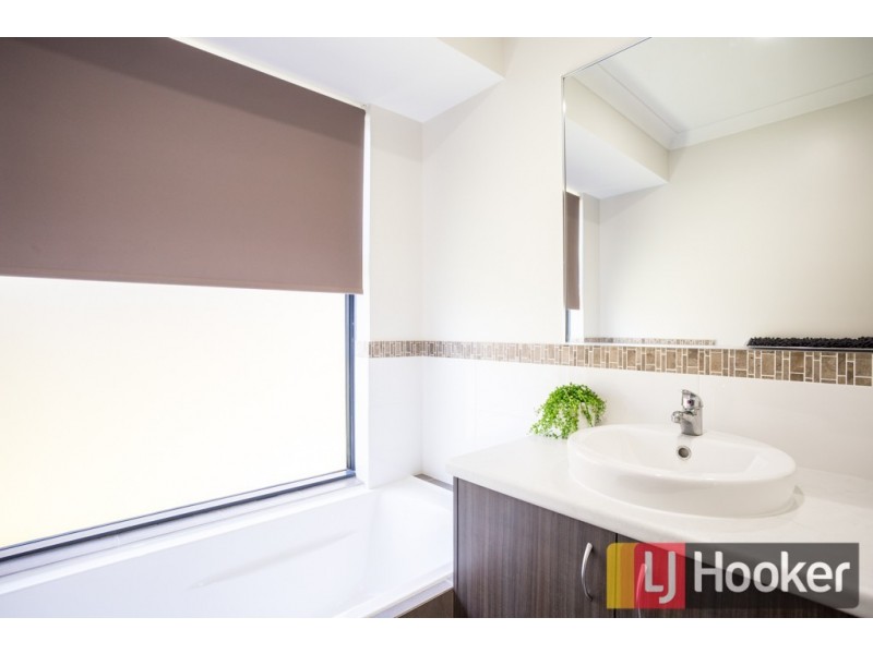 56 Gardiner Street, Burekup WA 6227