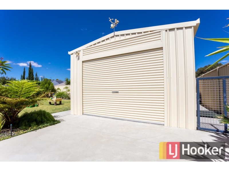 56 Gardiner Street, Burekup WA 6227