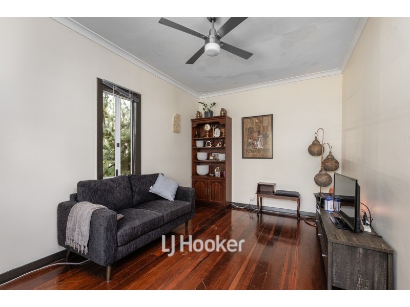 22 Nuytsia Avenue, Carey Park WA 6230