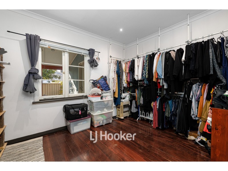 22 Nuytsia Avenue, Carey Park WA 6230