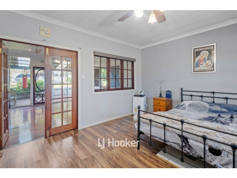 14 Davis Street, Collie WA 6225