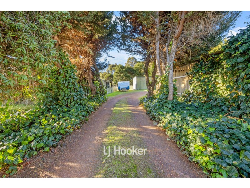 14 Davis Street, Collie WA 6225