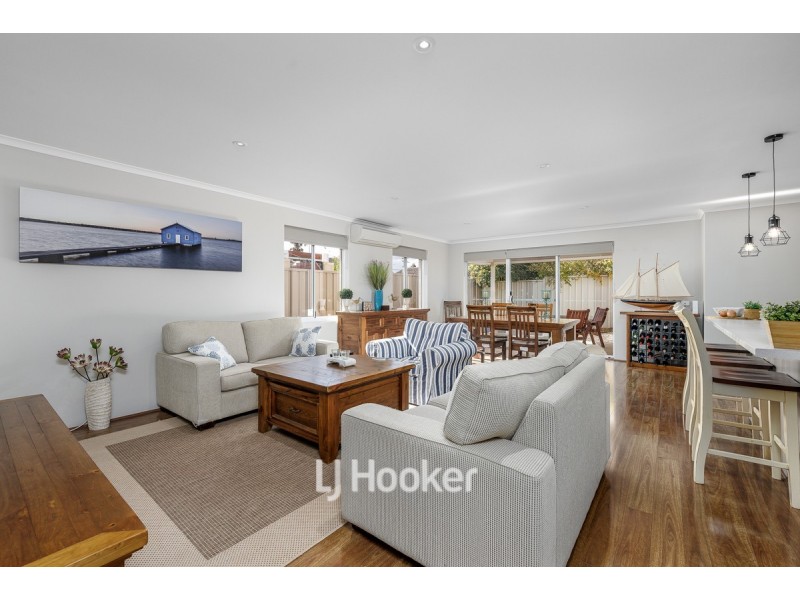 4/1 Heavenly Court, Australind WA 6233