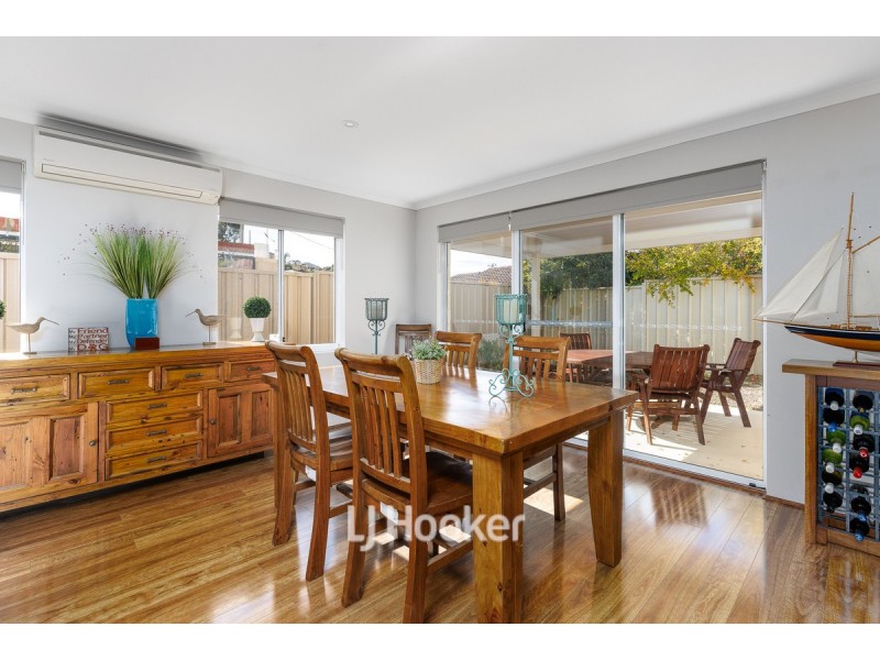 4/1 Heavenly Court, Australind WA 6233