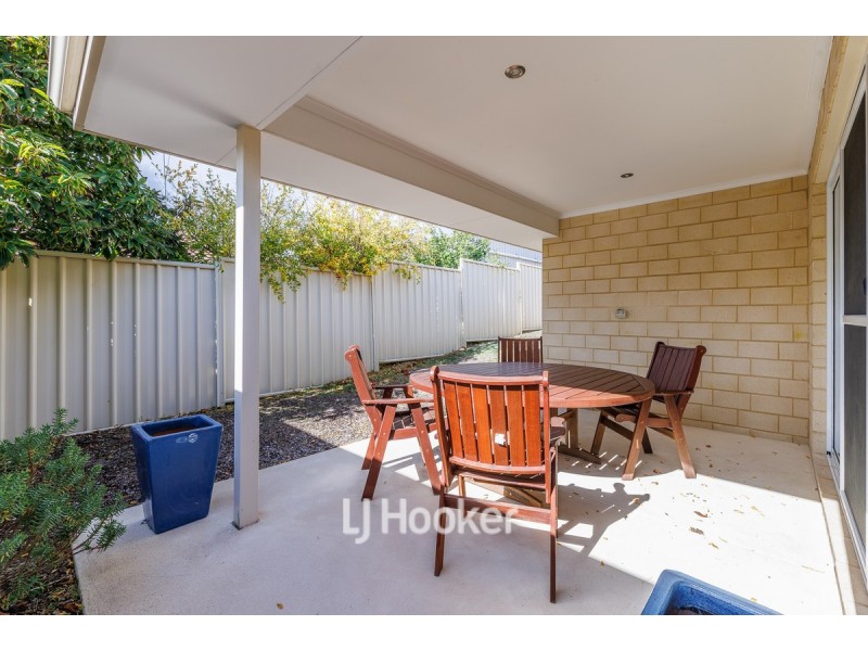 4/1 Heavenly Court, Australind WA 6233