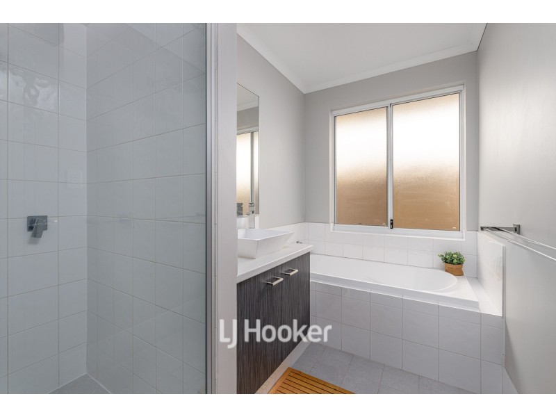 4/1 Heavenly Court, Australind WA 6233