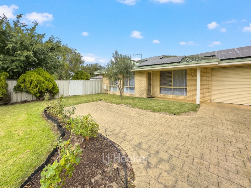 1/4 Butcherbird Place, West Busselton WA 6280