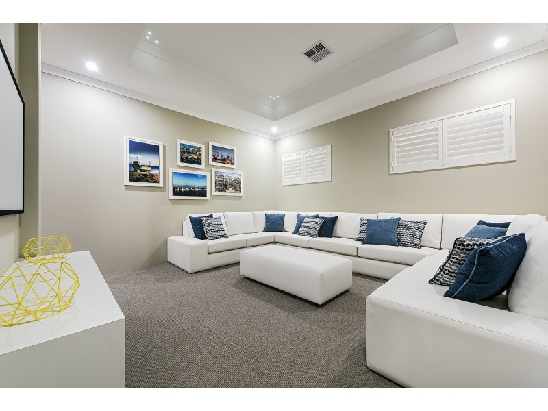 2 Bluff Road, Dalyellup WA 6230