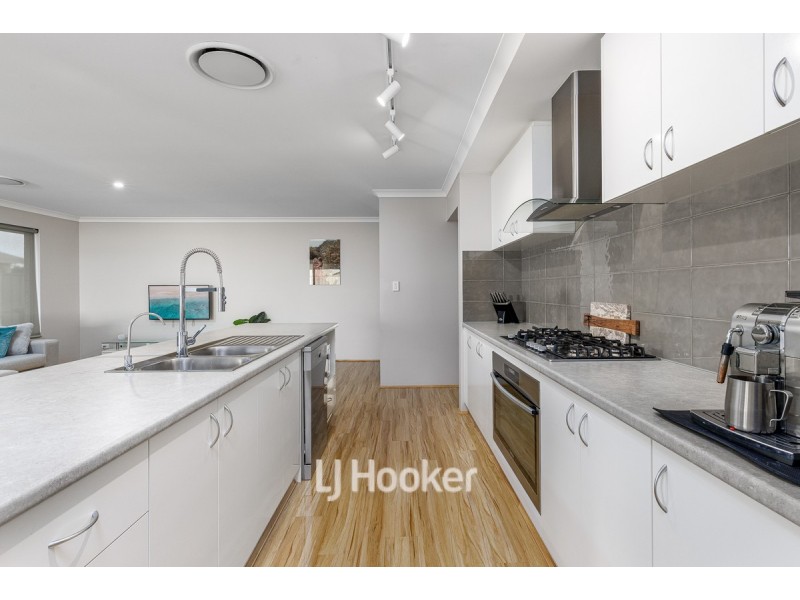 55 Tourmaline Ridge, Australind WA 6233