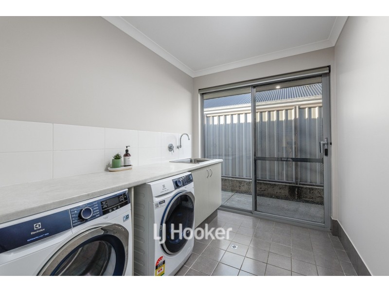 55 Tourmaline Ridge, Australind WA 6233